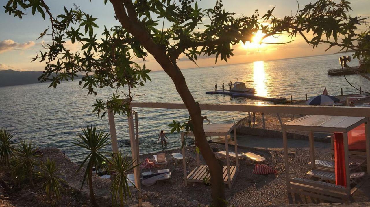 Bougainville Bay Resort - Villa 11 Saranda Dış mekan fotoğraf